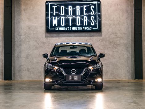 Nissan VERSA Advance 1.6 16V Flex Aut.