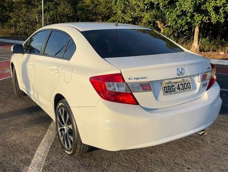 Honda Civic Sedan LXR 2.0 Flexone 16V Aut. 4p