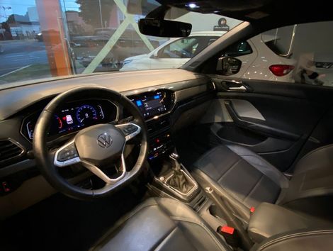 VolksWagen T-Cross Highline 1.4 TSI Flex 16V 5p Aut