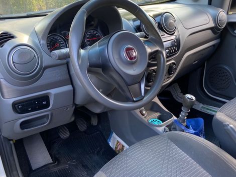 Fiat Palio Week. ATTRACTIVE 1.4 Fire Flex 8V