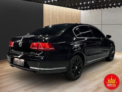 VolksWagen Passat TB 2.0 FSI/TSI 211cv Tiptronic 4p