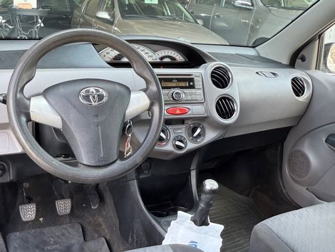 Toyota ETIOS XLS 1.5 Flex 16V 5p Mec.