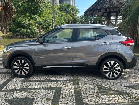 Nissan KICKS SL 1.6 16V FlexStar 5p Aut.