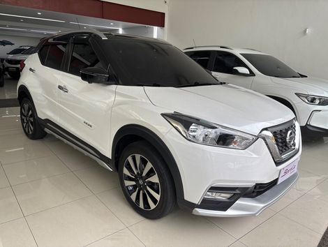 Nissan KICKS SL 1.6 16V FlexStar 5p Aut.
