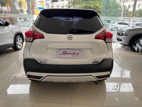 Nissan KICKS SL 1.6 16V FlexStar 5p Aut.