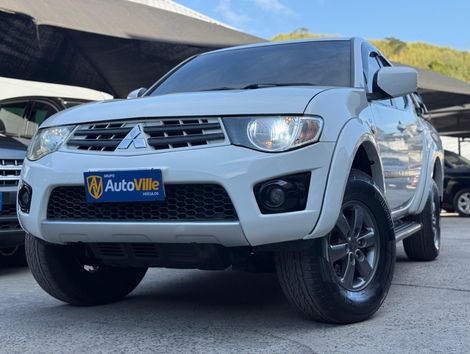 Mitsubishi L200 Triton HLS 2.4 Flex 16V CD Mec.