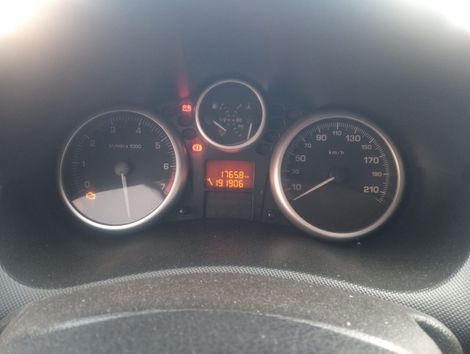 Peugeot 207 XR 1.4 Flex 8V 5p