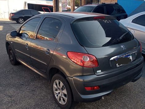 Peugeot 207 XR 1.4 Flex 8V 5p