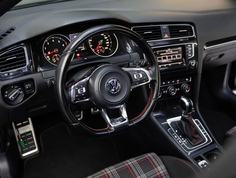 VolksWagen Golf GTi 2.0 TSI 220cv Aut.