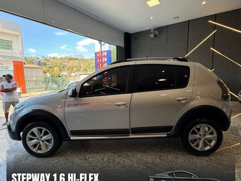 Renault SANDERO STEPWAY Hi-Flex 1.6 16V 5p