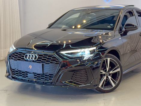 Audi A3 Sed. Perform. Black 2.0 TFSI S-tronic