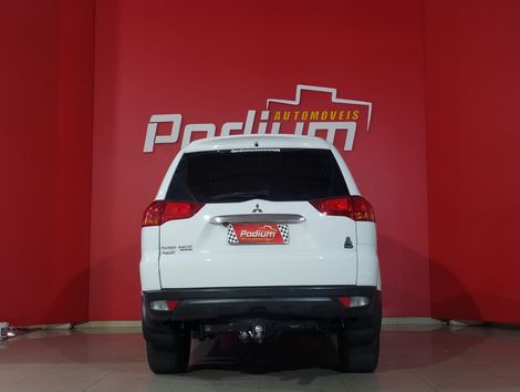 Mitsubishi Pajero DAKAR 3.2 4x4 T.I. Dies. 5p Aut.
