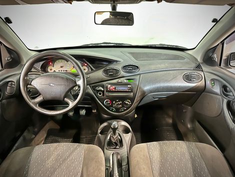Ford Focus 1.6 S/SE/SE Plus Flex 8V/16V  5p