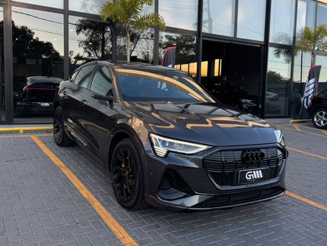 Audi E-TRON Sportb. Perf.Black Aut.(Elétrico)