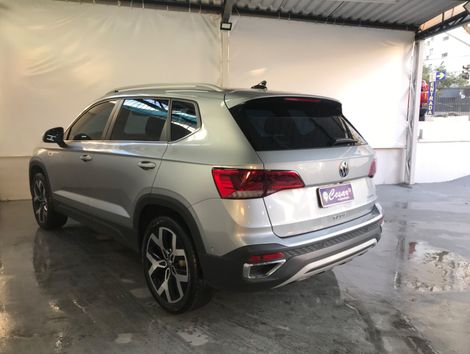 VolksWagen TAOS Highline 1.4 250 TSI Flex Aut.
