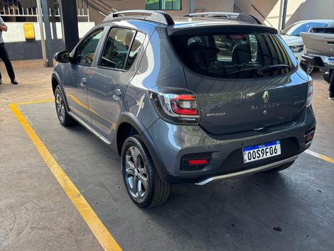 Renault SANDERO STEPWAY Hi-Power 1.6 8V 5p