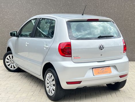 VolksWagen Fox 1.6 Mi Total Flex 8V 5p