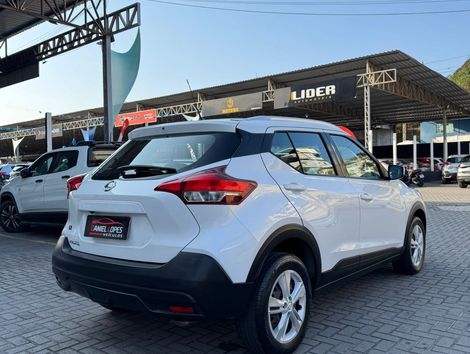 Nissan KICKS S Direct 1.6 16V Flex 5p Aut.