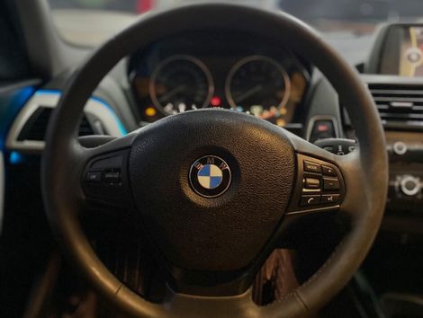 BMW 116iA 1.6 TB 16V 136cv 5p