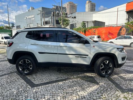 Jeep COMPASS TRAILHAWK 2.0 4x4 Dies. 16V Aut.