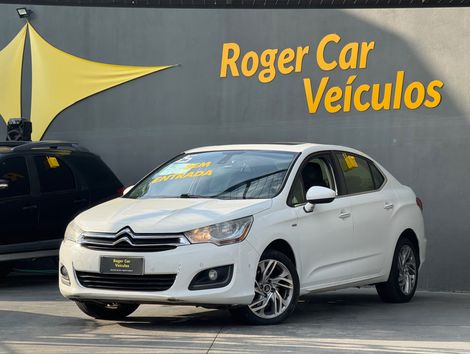 Citroën C4 LOUNGE Exclusive 1.6 Turbo 4p Aut.