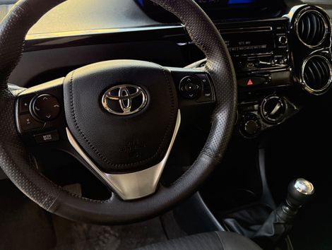 Toyota ETIOS XS 1.5 Flex 16V 5p Mec.