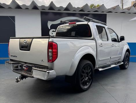 Nissan Frontier SL CD 4x4 2.5TB Diesel Aut
