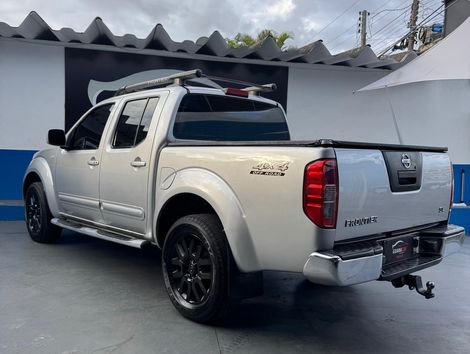 Nissan Frontier SL CD 4x4 2.5TB Diesel Aut