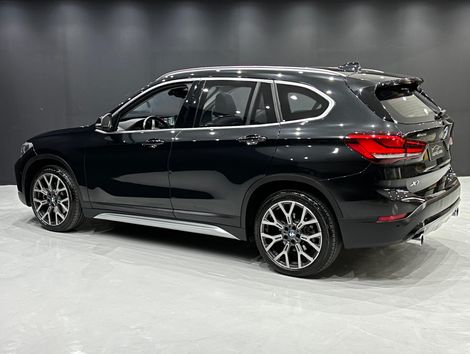BMW X1 SDRIVE 20i X-Line 2.0 TB Active Flex