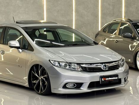 Honda Civic Sedan EXS 1.8/1.8 Flex 16V Aut. 4p
