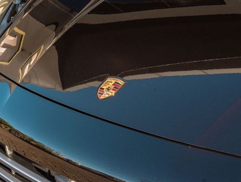 Porsche Cayenne E-Hybrid 3.0 V6 462cv
