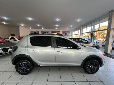 Renault STEPWAY Intense Flex 1.6 16V  Aut.