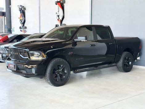 RAM CLASSIC LARAMIE 5.7 CD V8 4X4 Aut.