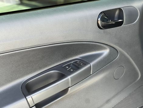 VolksWagen Saveiro Robust 1.6 Total Flex 8V