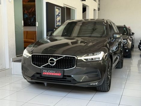 Volvo XC 60 D-5 MOMENTUM 2.0 AWD Diesel 5p