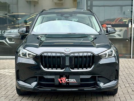BMW X1 SDRIVE 20i X-Line 2.0 TB Aut.