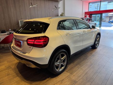 Mercedes GLA 200 Style 1.6 TB 16V/Flex Aut.