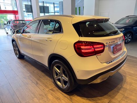 Mercedes GLA 200 Style 1.6 TB 16V/Flex Aut.