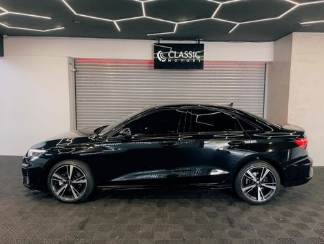 Audi A3 Sed. Perform. Black 2.0 TFSI S-tronic