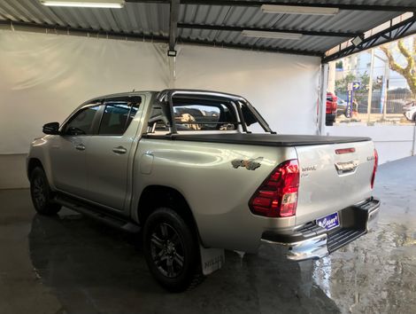Toyota Hilux CD SR 4x4 2.8 TDI Diesel Aut.