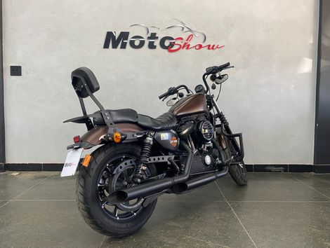Harley XL 883N IRON