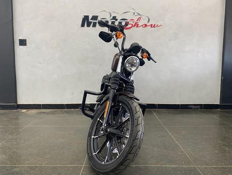 Harley XL 883N IRON