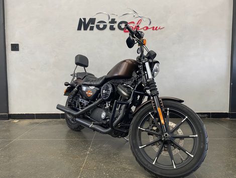 Harley XL 883N IRON