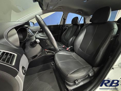 Hyundai HB20S Premium 1.6 Flex 16V Aut. 4p