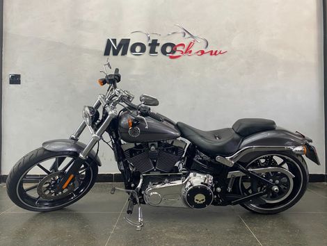 Harley SOFTAIL BREAKOUT FXSB