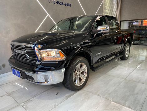 RAM CLASSIC LARAMIE 5.7 CD V8 4X4 Aut.