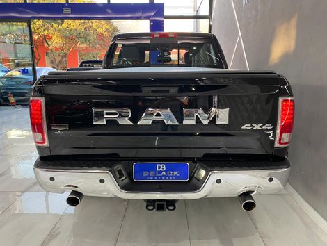 RAM CLASSIC LARAMIE 5.7 CD V8 4X4 Aut.