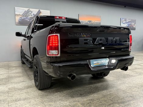 RAM CLASSIC LARAMIE 5.7 CD V8 4X4 Aut.