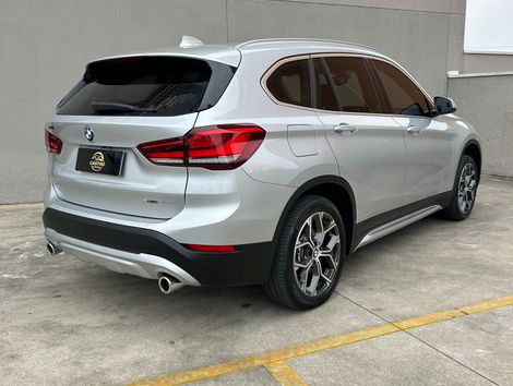 BMW X1 SDRIVE 20i X-Line 2.0 TB Active Flex