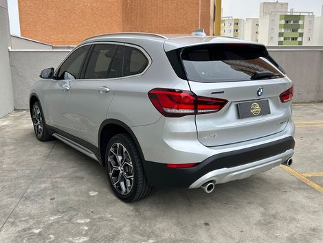 BMW X1 SDRIVE 20i X-Line 2.0 TB Active Flex